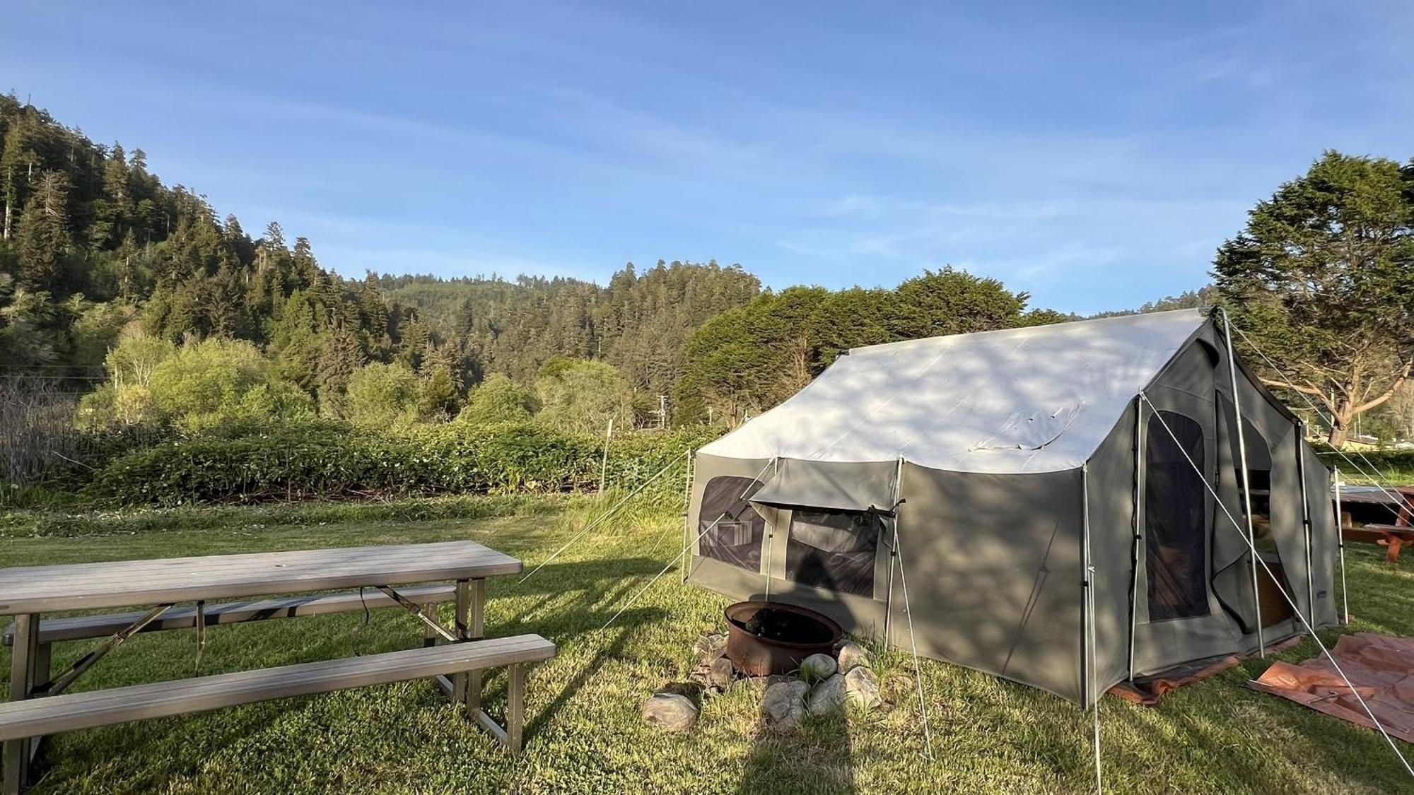 Glamping Tent On The River Klamath Exteriér fotografie