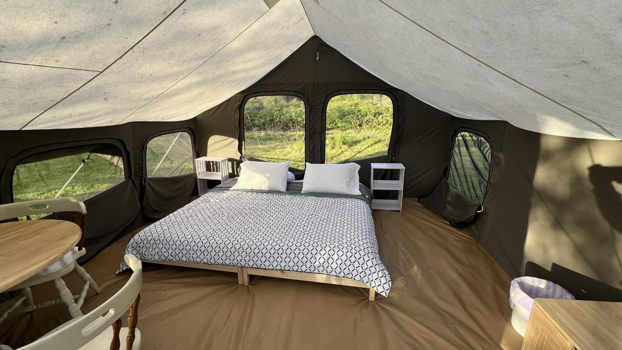 Glamping Tent On The River Klamath Exteriér fotografie